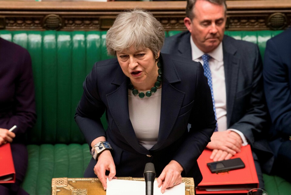 Storbritannias statsminister Theresa May får flertallet av Underhuset med seg i ønsket om å utsette Brexit.