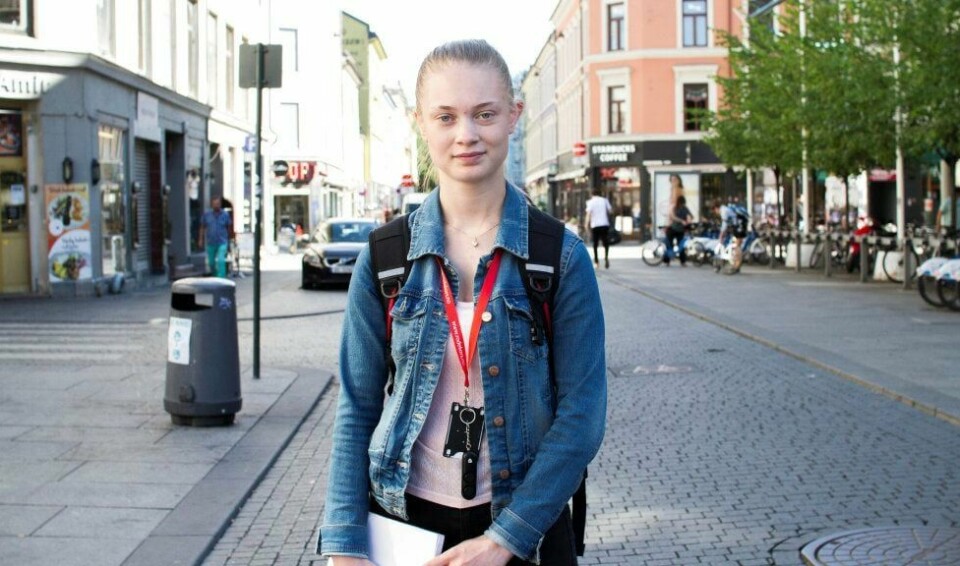 Utbredt: Kristin Haslund Salo (18) har ikke tro på at mindre alkohol alene vil løse problemet. Hun opplever at trakassering skjer med jevne mellomrom, både med og uten alkohol. – Det er et holdningsproblem, sier hun.