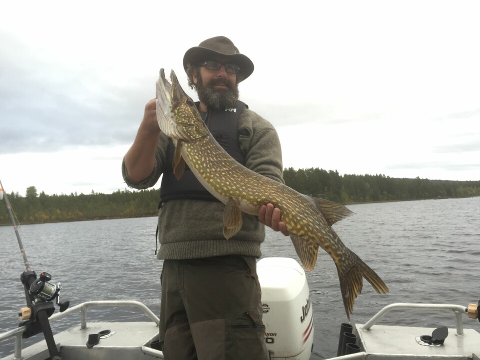 STORFANGST: Lars-Otto Eliassen er en av ildsjelene bak Nedre Glomma Gjeddefestival, og er selv en ivrig gjeddefisker. STORFANGST: Lars-Otto Eliassen er en av ildsjelene bak Nedre Glomma Gjeddefestival, og er selv en ivrig gjeddefisker.