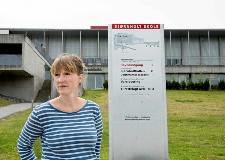 – Multikulturelle skoler og bydeler trekkes ofte fram som selve «lakmustesten» på om Norge som nasjon lykkes med sitt multikulturelle prosjekt. Dette viktige samfunnsoppdraget anerkjennes ikke i tilstrekkelig grad i etaten og ved den enkelte skole, mener Silje Gloppen, tidligere lærer på Bjørnholt videregående skole.