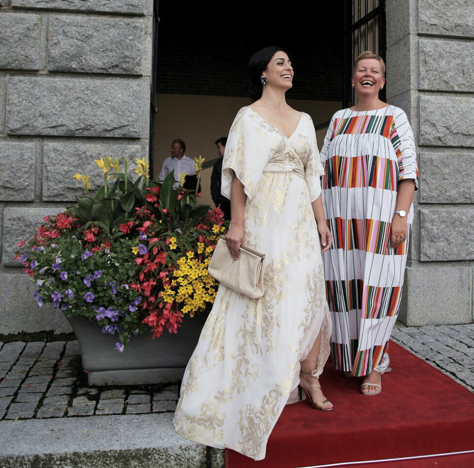 Hadja Tajik (til venstre) og Hege Haukeland Liadal vil få norsk filmbransje til å blomstre gjennom konkrete tiltak i nytt kulturløfte. Hadja Tajik (til venstre) og Hege Haukeland Liadal vil få norsk filmbransje til å blomstre gjennom konkrete tiltak i nytt kulturløfte.