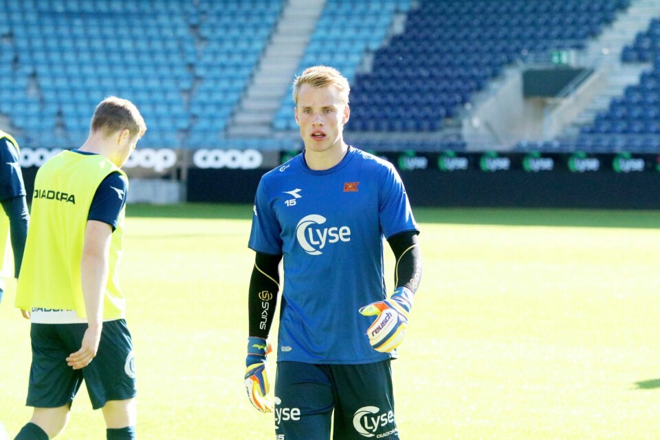 Amund Wichne kan få sin eliteseriedebut for Viking i helgen, men selv om 20-åringen skulle få tillit er han langt fra den yngste keeperen til å debutere i Eliteserien. Foto: Pål Karstensen