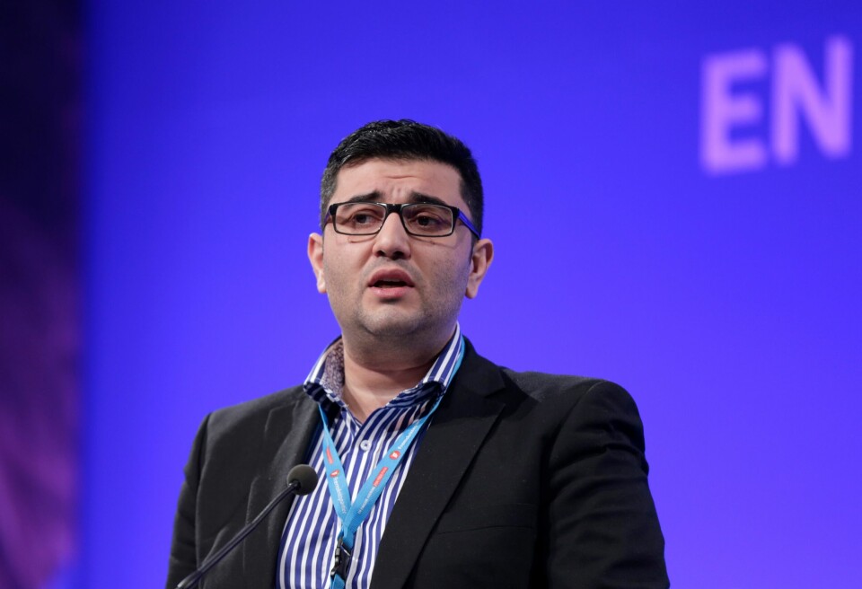 Stortingsrepresentant Mazyar Keshvari er politianmeldt for juks med reiseregninger. Stortingsrepresentant Mazyar Keshvari er politianmeldt for juks med reiseregninger.