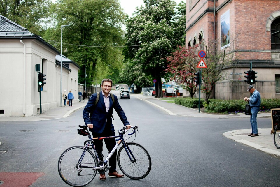 Nasjonal talsperson for MDG og byrådsvikar for Lan Marie Berg, Arild Hermstad, mener at nå som Frp går ut av regjering må det bety at regjeringens bompengeavtale nå bør være historie.
