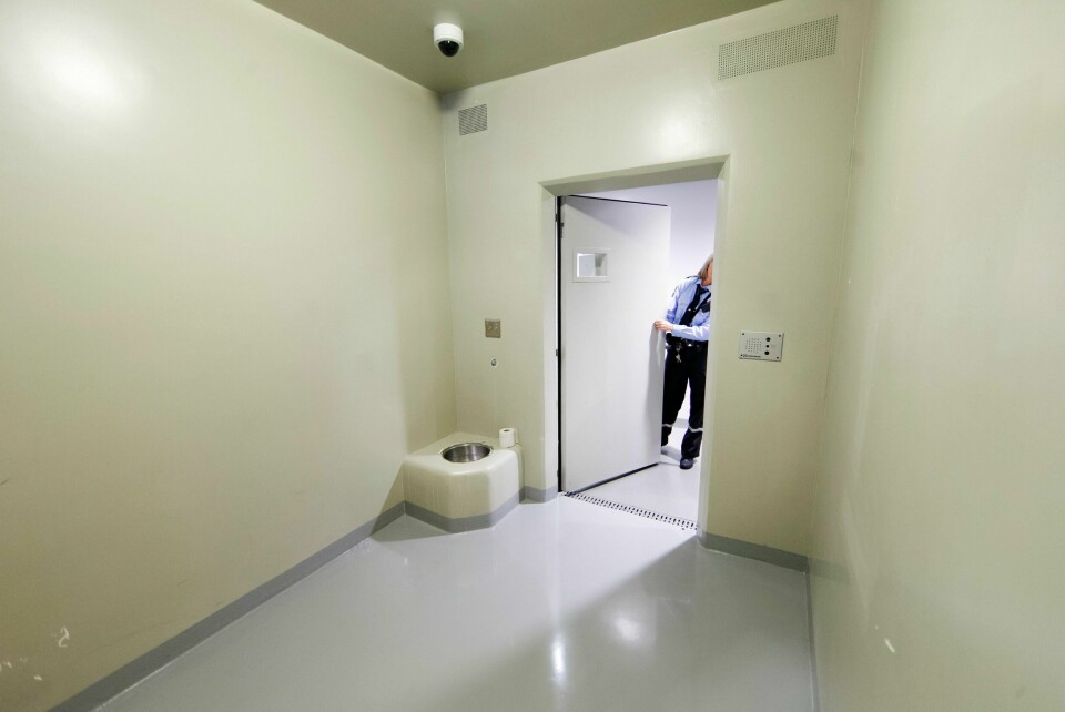 SKI, Norway 20161025.
Politiet i arbeid. Arresten hos politiet.
Modellklarert til redaksjonell bruk.
Foto: Gorm Kallestad / NTB scanpix
