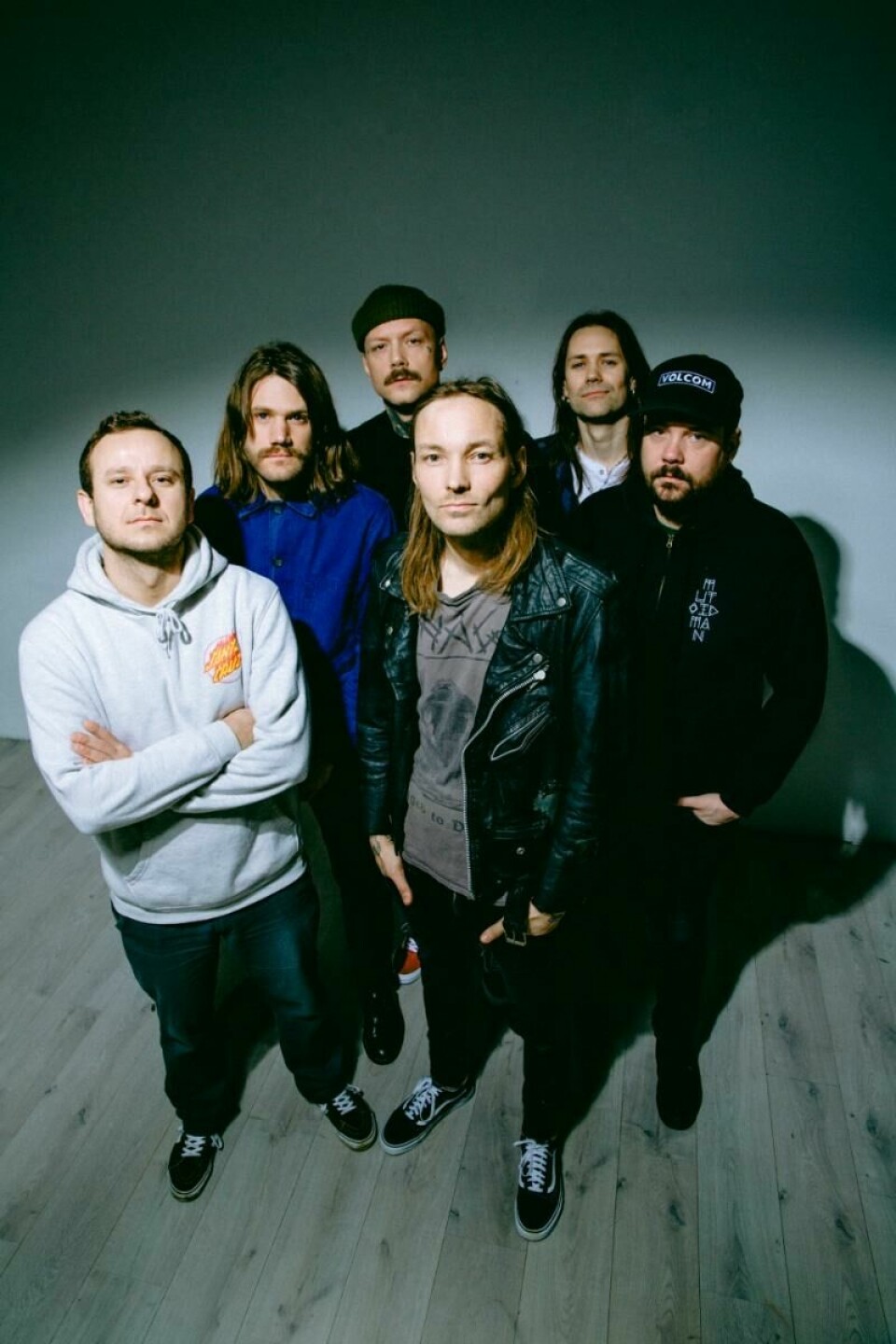 Kvelertak, klar til ny innsats med delvis nytt mannskap. Kvelertak, klar til ny innsats med delvis nytt mannskap.