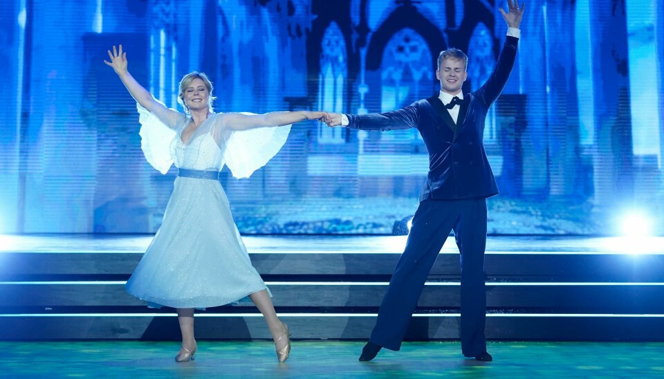 Maren Lundby og Philip Raabe i aksjon i TV2-programmet 'Skal vi danse'. Maren Lundby og Philip Raabe i aksjon i TV2-programmet 'Skal vi danse'.