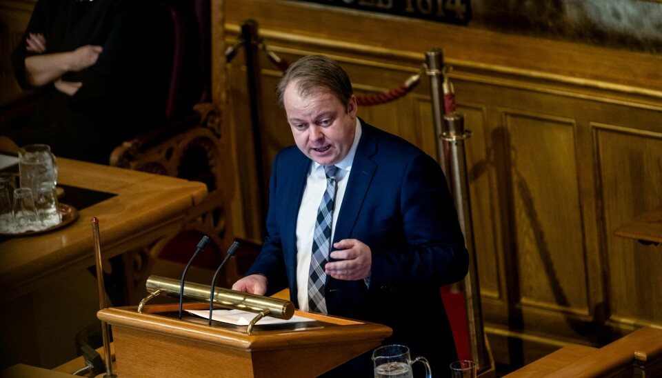 Stortingsrepresentant Erlend Wiborg fra Moss skal ut i foreldrepermisjon.