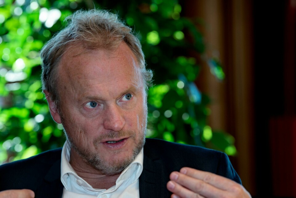 Byrådsleder Raymond Johansen (Ap) mener staten har drevet fram reguleringen av nytt regjeringskvartal på en arrogant måte uten å lytte til hovedstadens innbyggere og folkevalgte. Raymond Johansen. Byrådsleder. Politiker (Ap). Leder for Oslos byråd.