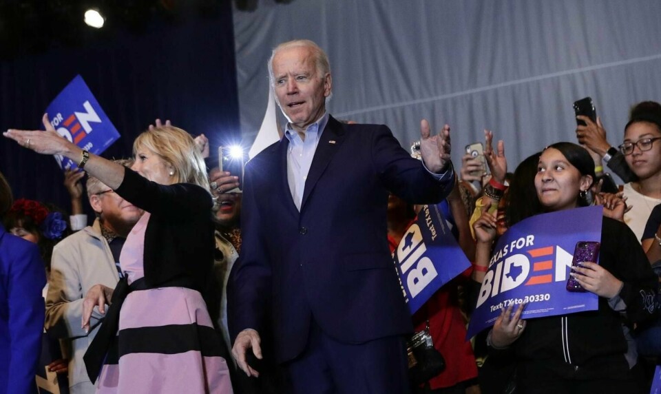 USAs tidligere visepresident Joe Biden på scenen i Dallas, Texas.