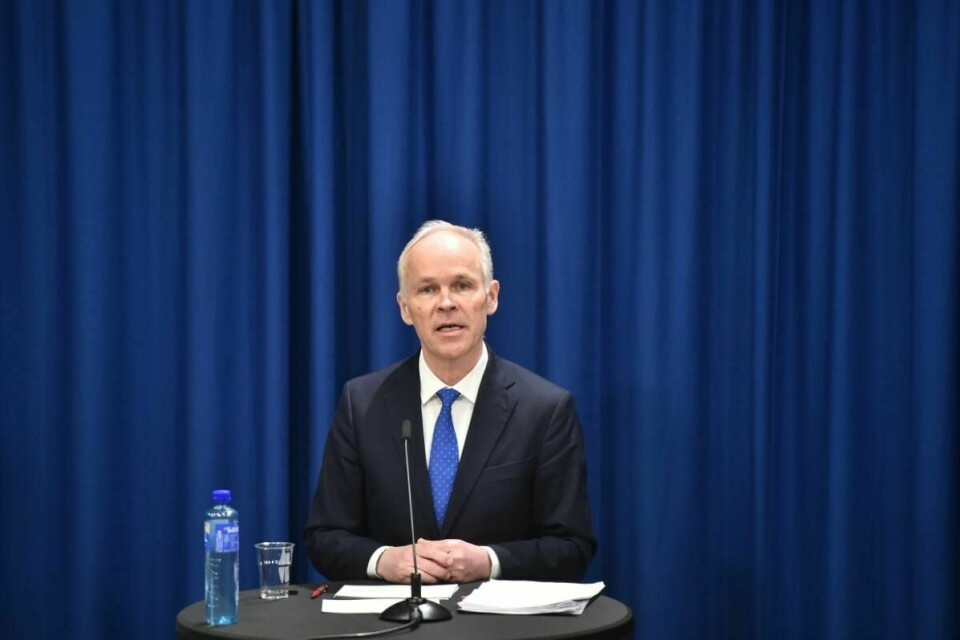 Det er ikke tid til store økonomiske analyser, men tiltakene gjøres ut fra en føre var-tenkning, mener finansminister Jan Tore Sanner (H).