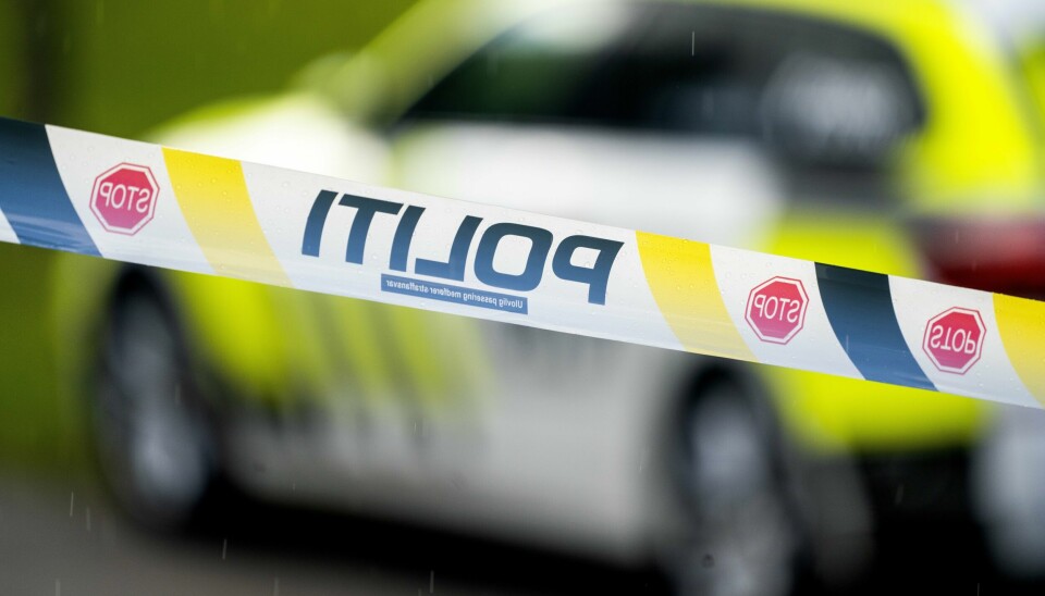 Brøt seg inn i sportsbutikk Politibil