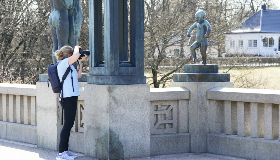 Sinnataggen er på plass igjen i Vigelandsparken. «Sinnataggen» er populær i Vigelandsparken. Foto: Terje Pedersen / NTB