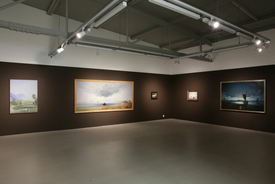 Peder Balkes kunst monteres i disse dager på Vestfossen Kunstlaboratorium. Her ses tydelig kontrasten mellom hans små og store verk. Peder Balke Vestfossen Kunstlaboratorium