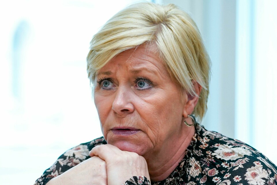 Siv Jensen etterforskes fremdeles av politiet i Oslo for brudd på koronareglene. Det koster å ta ansvar, slår Siv Jensen fast etter 15 år som Frp-leder. Foto: Lise Åserud / NTB