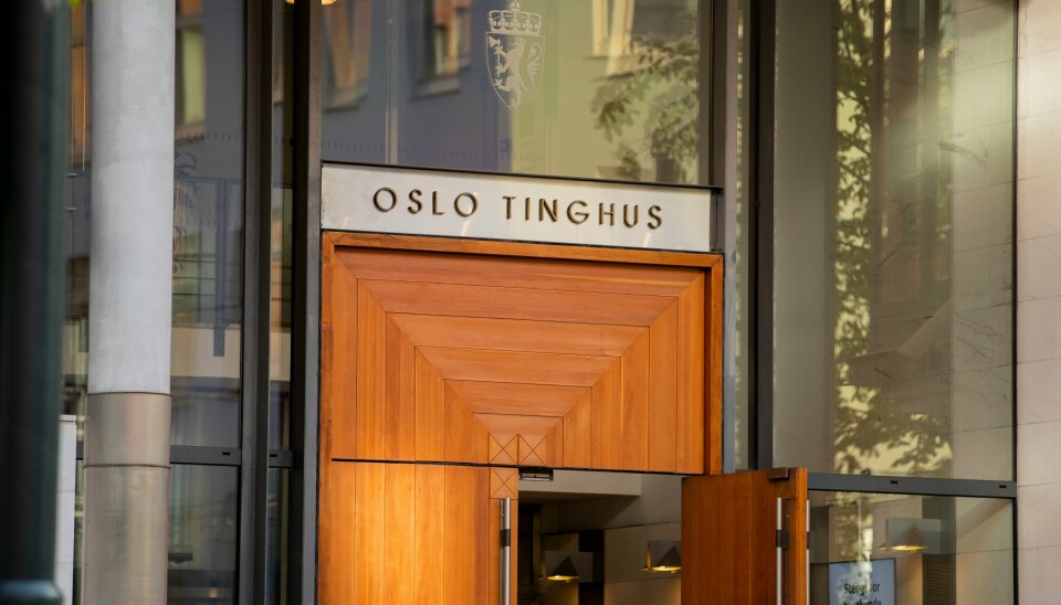 En mann i 40-årene ble fredag fremstilt for fengsling i Oslo tingrett, siktet for voldtekt av et barn.
