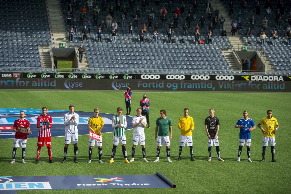 Vikings viste sin støtte til breddeklubbene før torsdagens kamp mot Mjøndalen. Viking