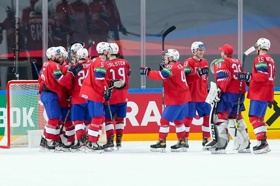 Norge i aksjon i ishockey-VM i Latvia forrige uke. Norge i aksjon i ishockey-VM i Latvia forrige uke.Foto: Fredrik Hagen, Norges Ishockeyforbund / NTB
