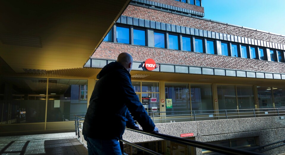 Mange er for tiden opptatt av hvordan digitaliseringen påvirker forholdet mellom enkeltmennesker og NAV, skriver Hans Christian Holte.
