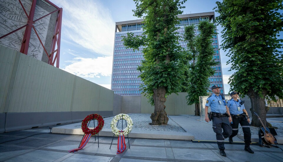 Hvert år markeres terroren 22. juli 2011, som her i regjeringskvartalet i 2020. I årene etter terrorangrepet har forskere fått mye ny innsikt om høyreekstrem terrorisme og vold i Vest-Europa. Hvert år markeres terroren 22. juli 2011, som her i regjeringskvartalet i 2020. I årene etter terrorangrepet har forskere fått mye ny innsikt om høyreekstrem terrorisme og vold i Vest-Europa.