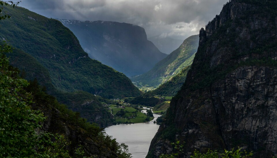 Aurlandsdalen i Vestland. Fylket er på topp blant planlagte feriedestinasjoner for nordmenn i sommer. Tirsdag kommer også kongeparet på besøk. Aurlandsdalen i Vestland. Fylket er på topp blant planlagte feriedestinasjoner for nordmenn i sommer. Tirsdag kommer også kongeparet på besøk. Foto: Heiko Junge / NTB