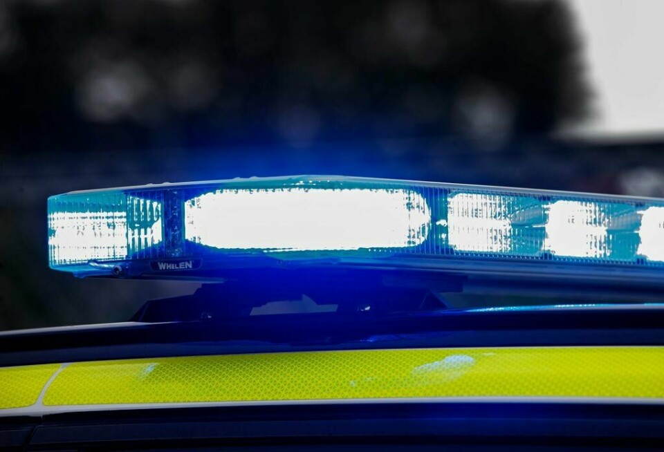 Den mistenkte ble satt i politiarrest etter overfall på to ungdommer. politi
