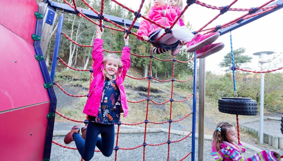 Flere barn skal få muligheten til å gå på SFO, og regjeringen vil fra august utvide ordningen med modererte priser for lavinntektsfamilier. Illustrasjonsfoto. Flere barn skal få muligheten til å gå på SFO, og regjeringen vil fra august utvide ordningen med modererte priser for lavinntektsfamilier. Foto: Gorm Kallestad / NTB
