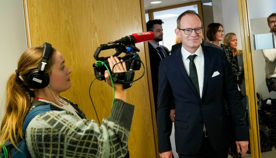 – Det er mye nostalgi ute og går i utdanningssektoren, sier nyslått forsknings- og høyere utdanningsminister Oddmund Hoel (Sp). Hoel overtok som etter at Sandra Borch (Sp) trakk seg fredag. – Det er mye nostalgi ute og går i utdanningssektoren, sier nyslått forsknings- og høyere utdanningsminister Oddmund Hoel (Sp). Hoel overtok som etter at Sandra Borch (Sp) trakk seg fredag. Foto: Fredrik Varfjell / NTB
