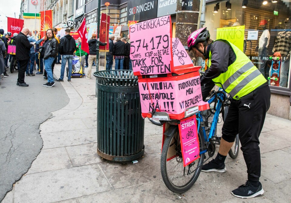 De innleide sykkelbudene i Foodora- streiket for tariffavtale i 2019. Tariffavtalen kom på plass. .
