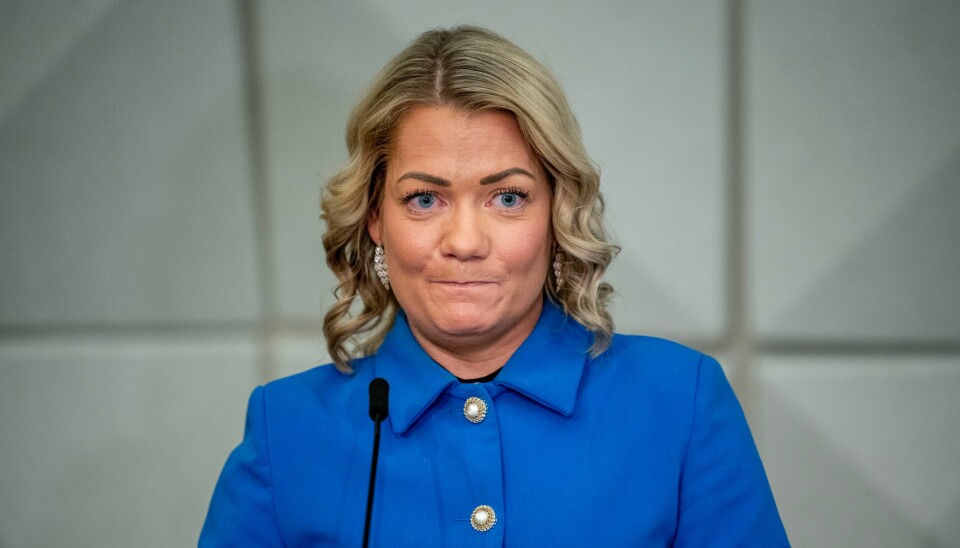 Forsknings- og utdanningsminister Sandra Borch (Sp) på pressekonferansen der hun trakk seg fredag kveld. Forsknings- og utdanningsminister Sandra Borch (Sp) på pressekonferansen der hun trakk seg fredag kveld.
