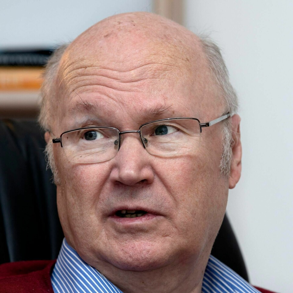 Odd E. Rambøl er siviløkonom og sosiolog. Odd Egil Rambøl