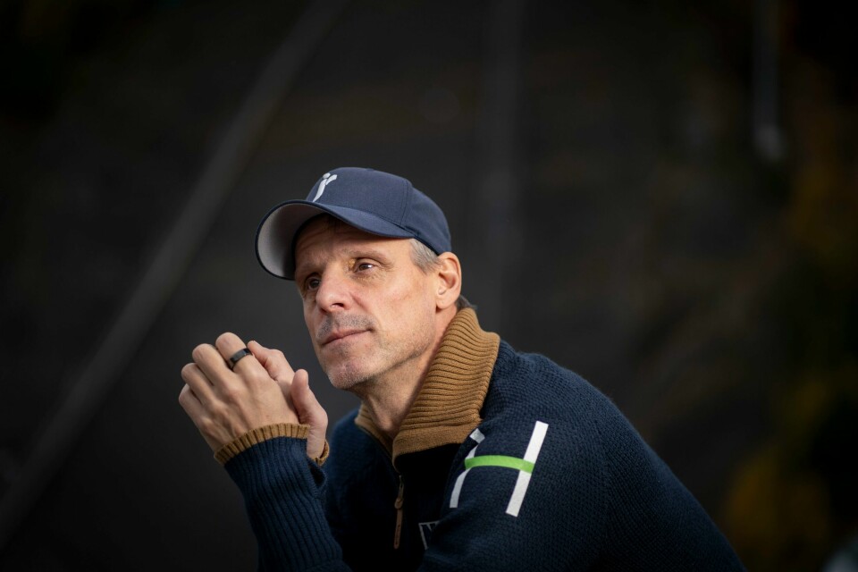 Landslagstrener Alexander Stöckl skal ha blitt upopulær hos utøverne sine. Landslagstrener Alexander Stöckl skal ha blitt upopulær hos utøverne sine. Foto: Heiko Junge / NTB