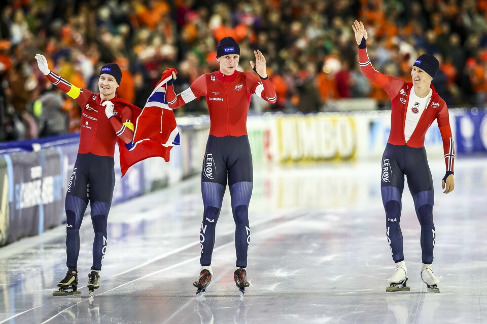 Sverre Lunde Pedersen (f.v.), Sander Eitrem og Peder Kongshaug var i aksjon på lagtempo i VM fredag. Her fra EM-gullet de tok sammen. Sverre Lunde Pedersen (f.v.), Sander Eitrem og Peder Kongshaug var i aksjon på lagtempo i VM fredag.Foto: Vincent Jannink / ANP / NTB
