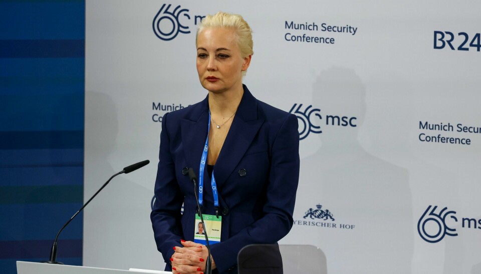 Julia Navalnaja fra da hun talte på sikkerhetskonferansen i München i helgen. Julia Navalnaja taler på sikkerhetskonferansen i München. Foto: Kai Pfaffenbach/Pool Photo via AP/NTB