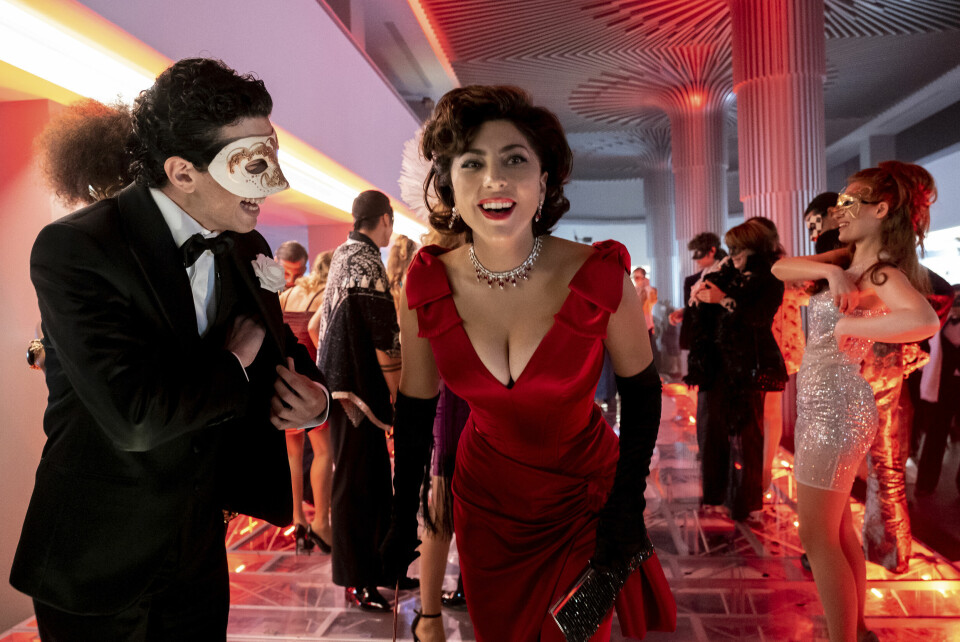 Lady Gaga as Patrizia Reggiani i Ridley Scotts film om Gucci. Lady Gaga as Patrizia Reggiani i filmen om Gucci.