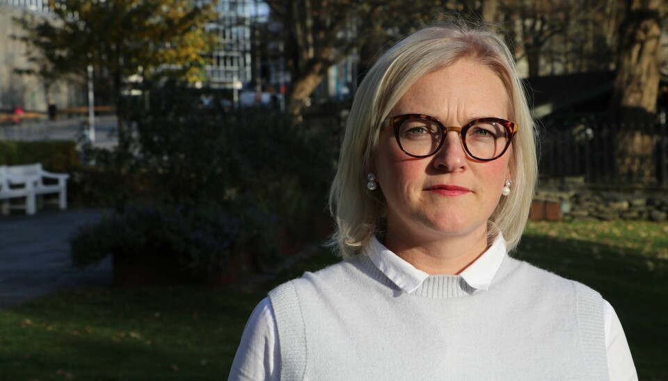 Regiondirektør Tone Grindland i NHO Rogaland Regiondirektør i NHO Rogaland, Tone Grindland, er glad for at regjeringen har lagt fram en gjenåpningsplan. – Det er befriende å snakke om en gjenåpningsplan, men vi i NHO er fortsatt håpefulle hva gjelder framdriften, sier hun.