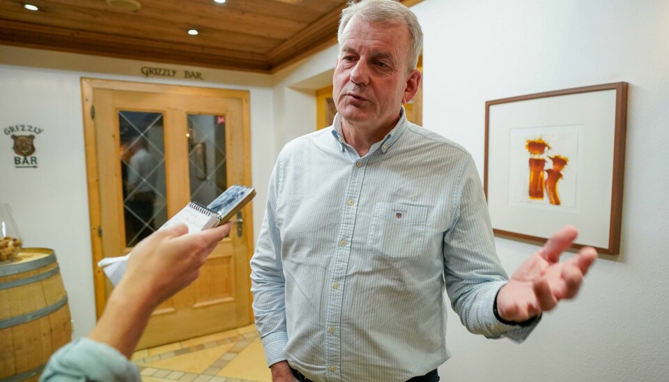 Erik Røste i Sölden etter lørdagens styremøtet i FIS. FIS-styremedlem Erik Røste etter møtet i Sölden der utestengelsen av utøvere fra Russland og Belarus ble opprettholdt. Foto: Lise Åserud / NTB