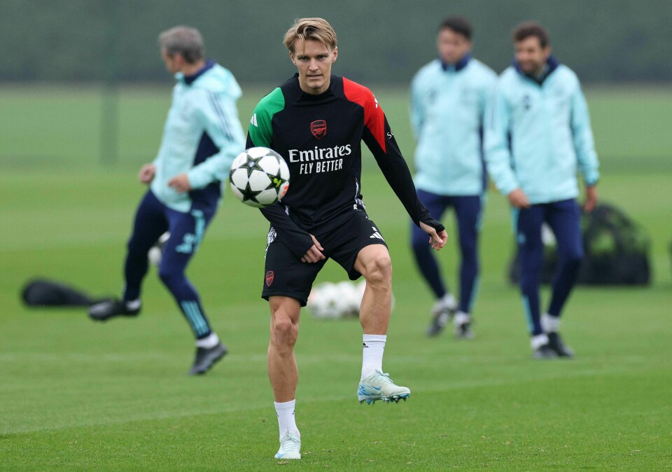 Martin Ødegaard var med på tirsdagens trening i Shenley utenfor London, før møtet med Inter i Milan onsdag. Martin Ødegaard var med på tirsdagens trening i Shenley utenfor London, før møtet med Inter i Milan onsdag.