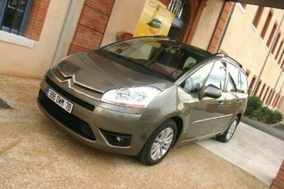 Xsara Picasso est mort..?- Vive la C4 Picasso!