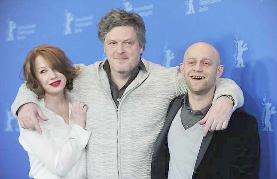 Skuespiller Birgit Minichmayr, regissør Matthias Glasner og Jürgen Vogel poserer i forbindelse med visningen av filmen på filmfestivalen i Berlin. FOTO: SCANPIX