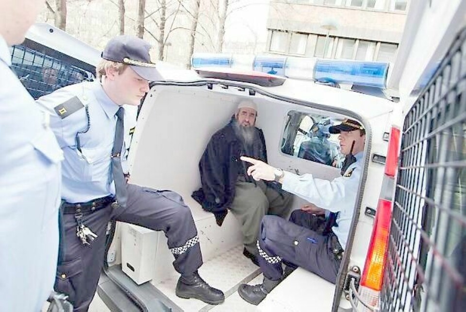 Mulla Krekar ble pågrepet av tjenestemenn fra PST og Oslo politidistrikt tirsdag. FOTO: HÅKON MOSVOLD LARSEN/NTB SCANPIX