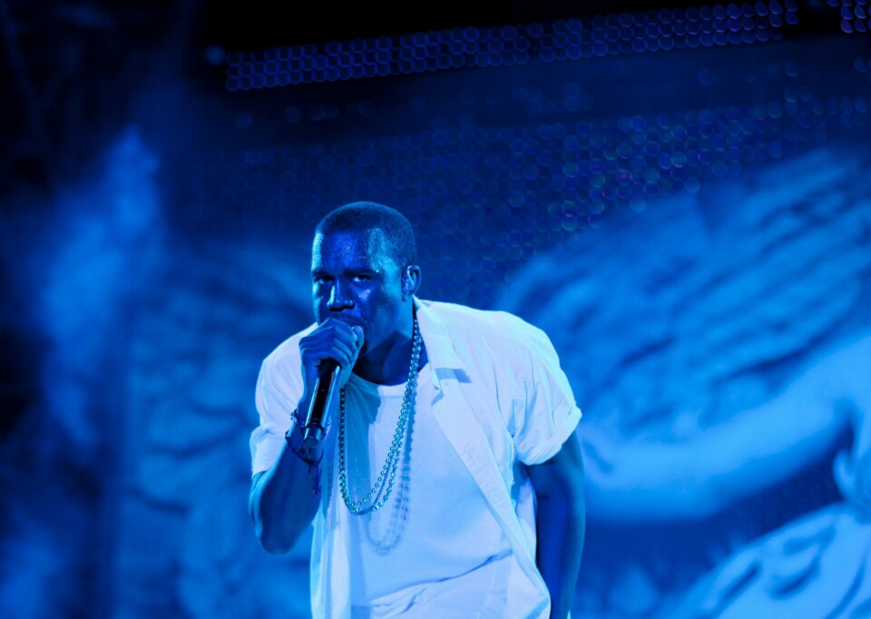 Rapperen Kanye West utsetter albumslippet sitt atter en gang. Artisten som da het Kanye West avbildet under Øyafestivalen i Oslo i 2011. Arkivfoto: Sara Johannessen Meek / NTB