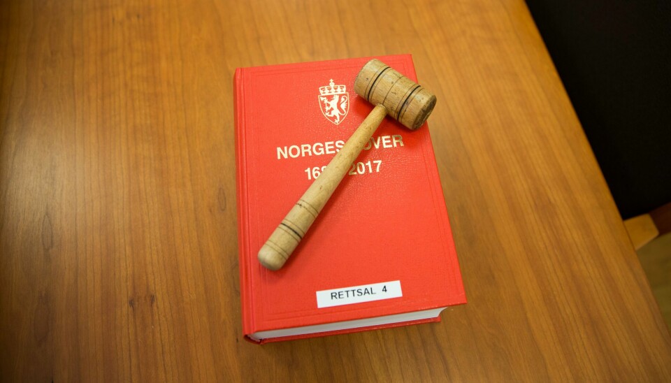 Ilustrasjonsfoto Sognepresten er siktet for en rekke lovbrudd knyttet til omgangen han har hatt med barn på nettet.