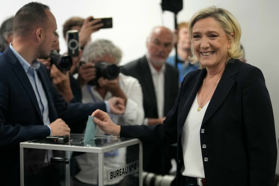 Marine Le Pen kan glede seg over gode resultater i første runde av valget på ny nasjonalforsamling i Frankrike. Marine Le Pen kan glede seg over gode resultater i første runde av valget på ny nasjonalforsamling i Frankrike. Foto: Thibault Camus / AP / NTB