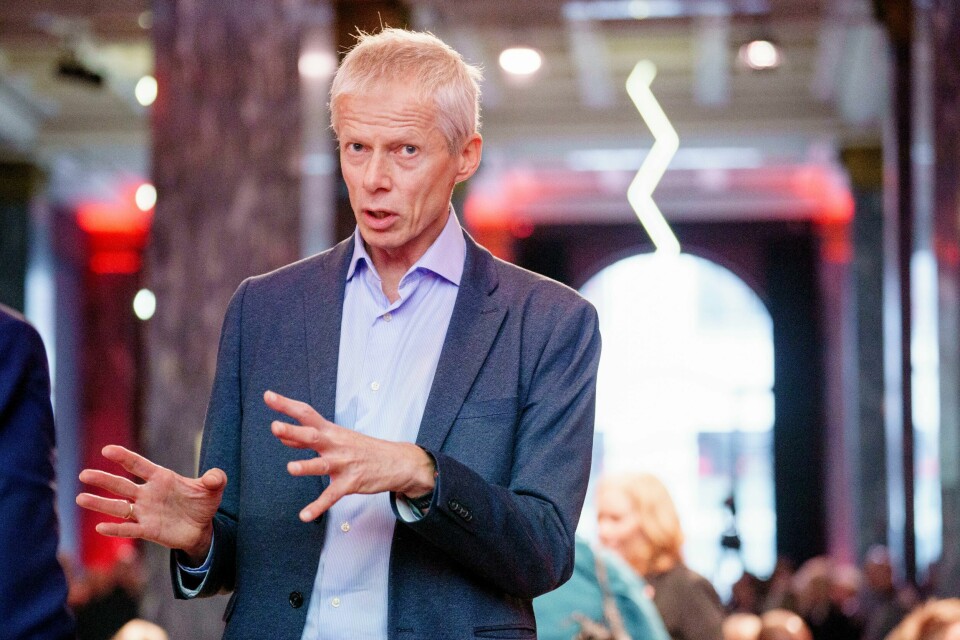 Arbeidsledigheten gikk noe ned i august, men det må ses i sammenheng med en stor økning i juli, sier arbeids- og velferdsdirektør Hans Christian Holte. Arbeids- og velferdsdirektør Hans Christian Holte sier at arbeidsledigheten er lav, til tross for at den er økende. Foto: Stian Lysberg Solum / NTB
