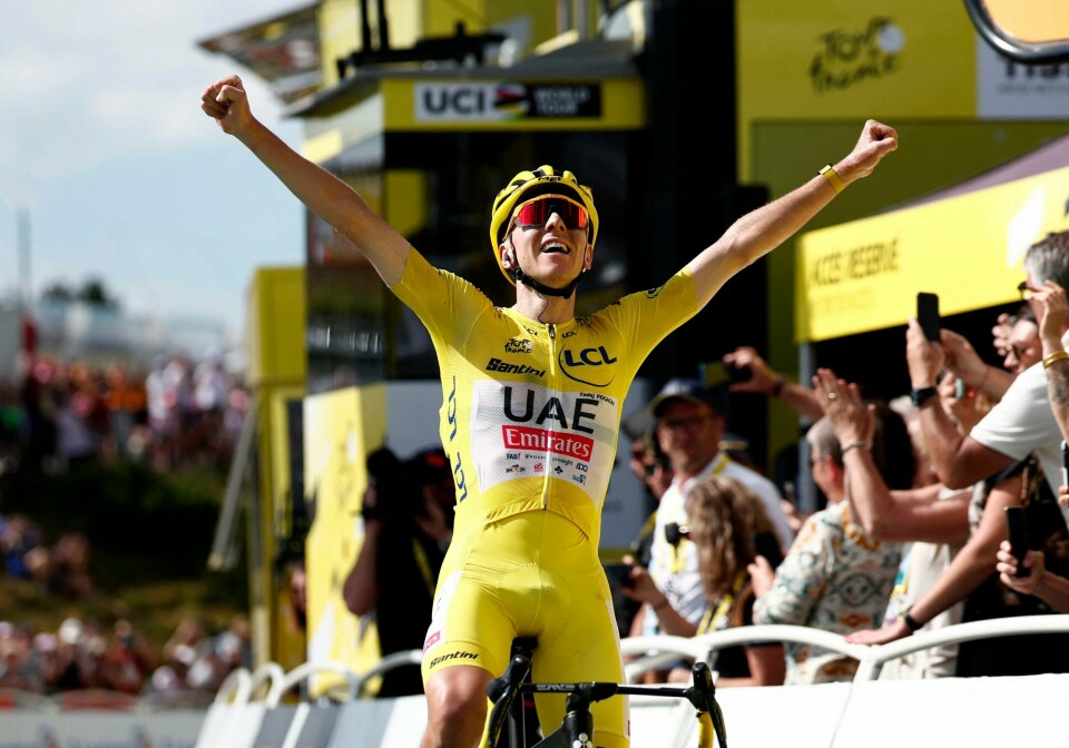 Tadej Pogacar var igjen fullstendig overlegen og tok mye tid på Jonas Vingegaard på den tøffeste etappen i årets Tour de France Tadej Pogacar var igjen fullstendig overlegen og tok mye tid på Jonas Vingegaard på den tøffeste etappen i årets Tour de France