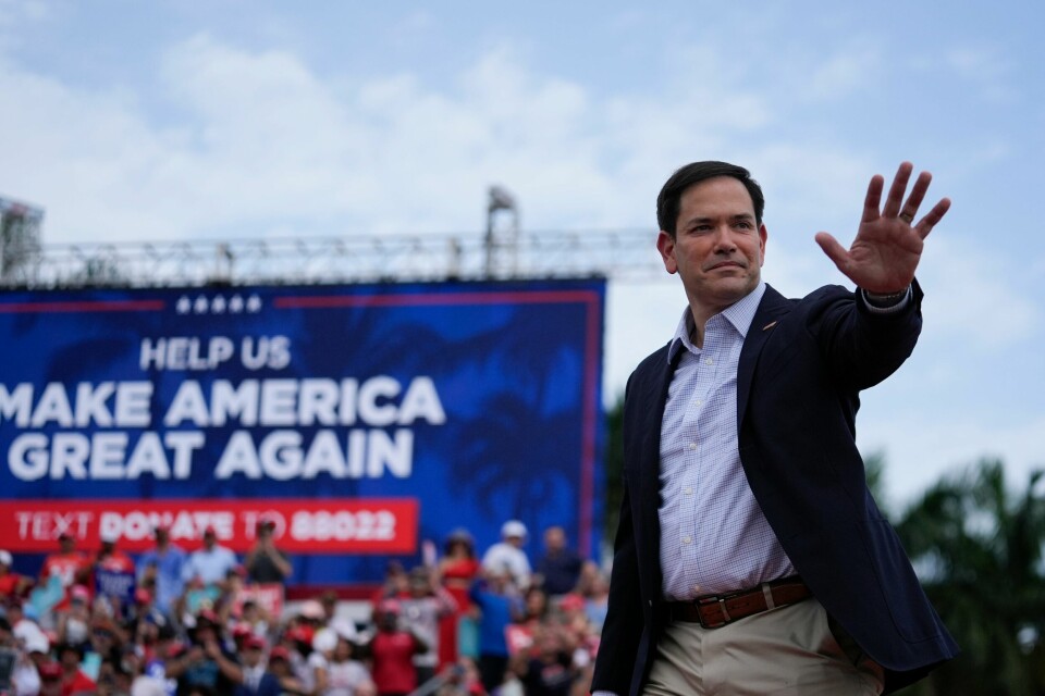 Marco Rubio er én av de tre kandidatene det har blitt spekulert i om kan egne seg som Trumps visepresidentkandidat. Marco Rubio er én av de tre kandidatene det har blitt spekulert i om kan egne seg som Trumps visepresidentkandidat.