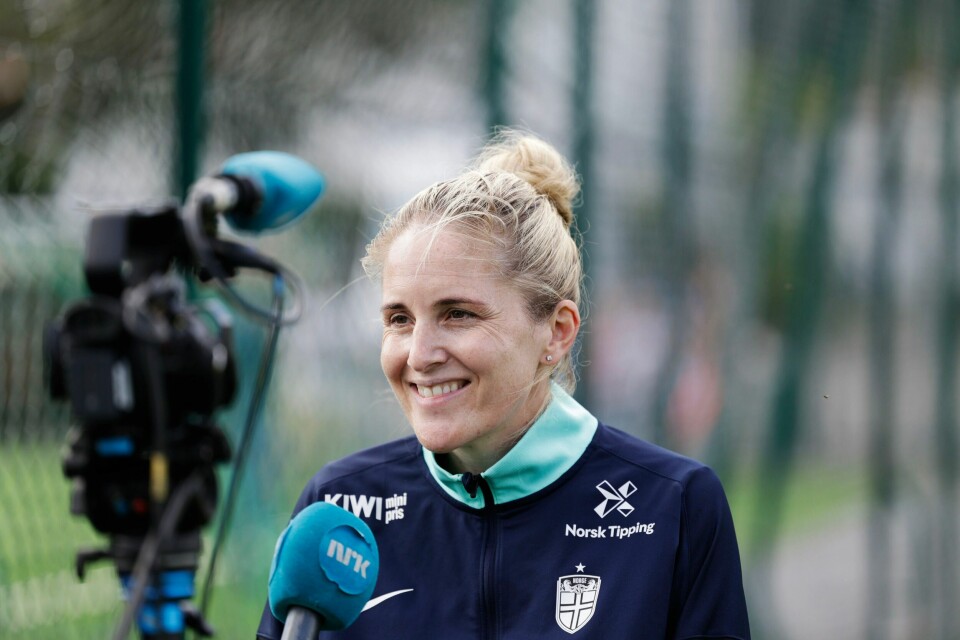 Norges landslagssjef Gemma Grainger på trening i Bergen før EM-kvalifiseringskampen mot Nederland Norges landslagssjef Gemma Grainger på trening i Bergen før EM-kvalifiseringskampen mot Nederland. Foto: Paul S. Amundsen / NTB