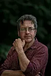 George Monbiot: – Jeg er en konspirasjonsteoretiker – Dagsavisen