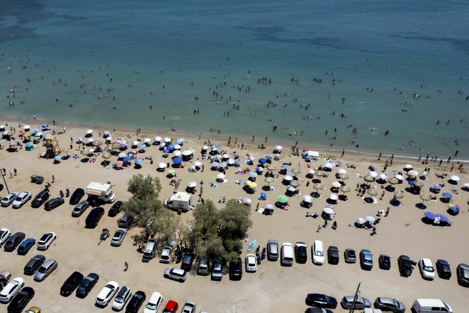 Voldsom turisme øker presset på Hellas' allerede skrantende vannbestand. I Aten bes folk om å la være å fylle badekaret helt opp. Voldsom turisme øker presset på Hellas' allerede skrantende vannbestand. I Aten bes folk om å la være å fylle badekaret helt opp. Foto: Yorgos Karahalis / AP / NTB